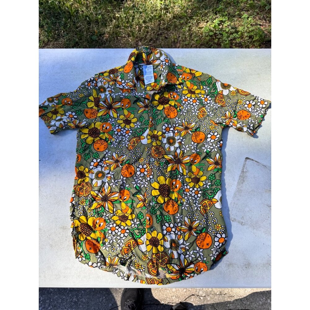 Walt Disney World Vault Collection 50 Orange Bird button-up shirt (Size XS) - Picture 2 of 9